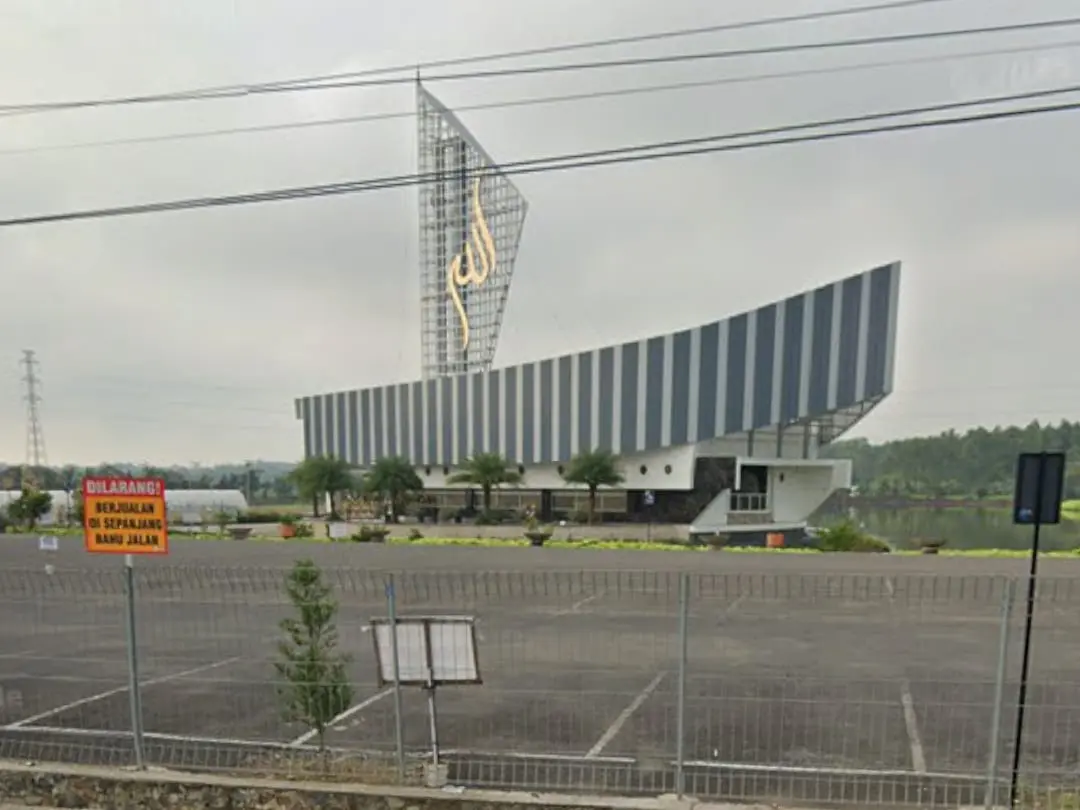 Finding Serenity at GKBI CLP: A Place of Worship Blending with Cilacap Life